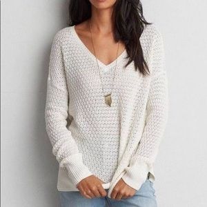 American Eagle Oversized V-Neck Sweater SMALL
